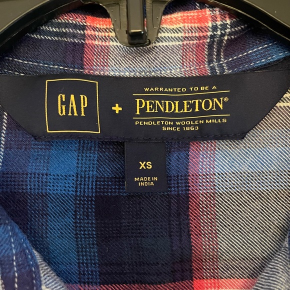 Gap + Pendleton women’s flannel shirt - Picture 5 of 5